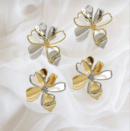 Gold & silver flower stud earrings
